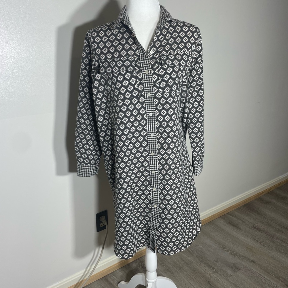 LOFT Black and White Notched Collar 3/4 Sleeve Dress